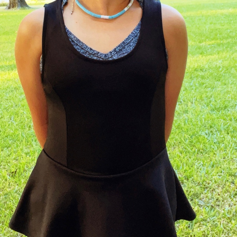 Sparkle,Sm,and a black dress